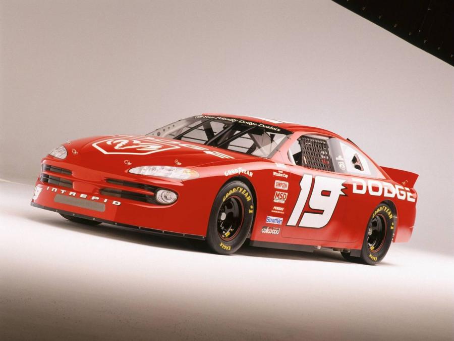  Dodge Intrepid R/T NASCAR 2000 года  (фото 1 из 2)